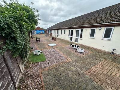 Office building exterior wash