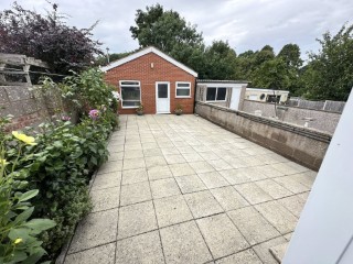 Exterior brickwork steam cleaning