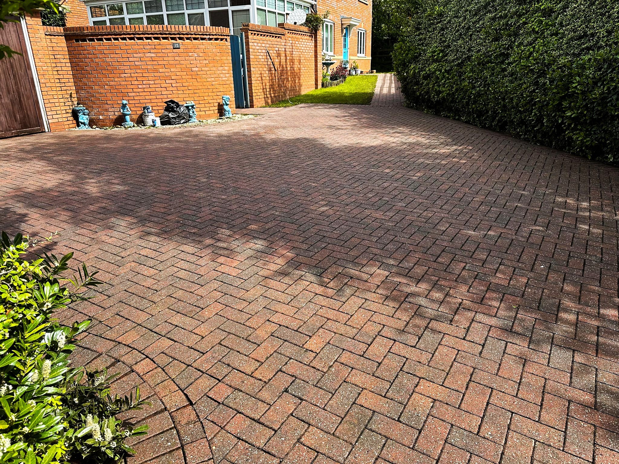Driveway cleaning in Corby